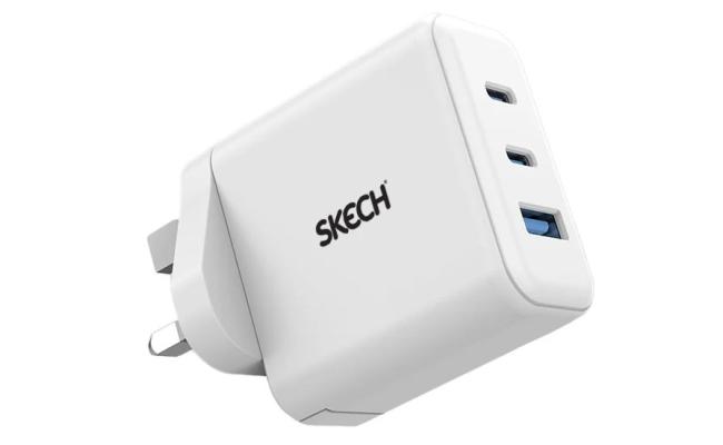Skech Power Delivery 3 Port GaN Wall Charger 65w PD Power Charger Dual Type-C Port + USB-A – white